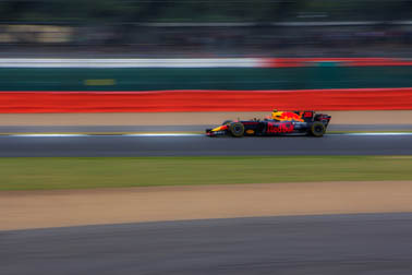 <h2>1989</h2>Sports Marketing Surveys launches the Formula 1 Sponsor Evaluation Service. The programme is designed to help rights holders quantify the value of sponsorship of Formula 1 and therefore provide an independent, robust evidence base for discussions during contract negotiations or extensions. This approach would later be applied across multiple events and games and form the bedrock of sponsorship evaluation in sport.