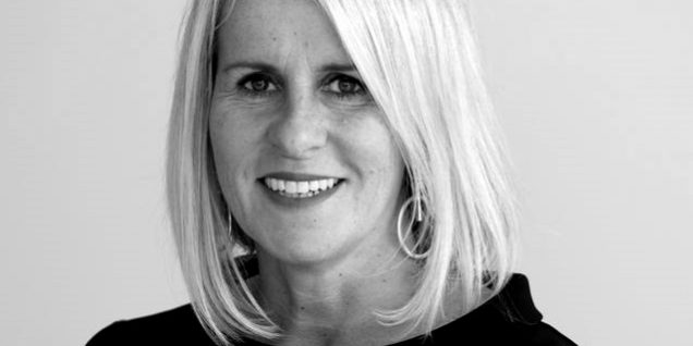 sue anstiss – headshot bw